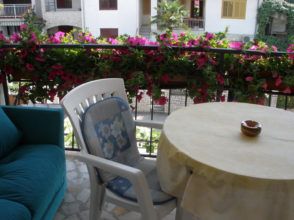 Apartments Timi Porec Exterior photo